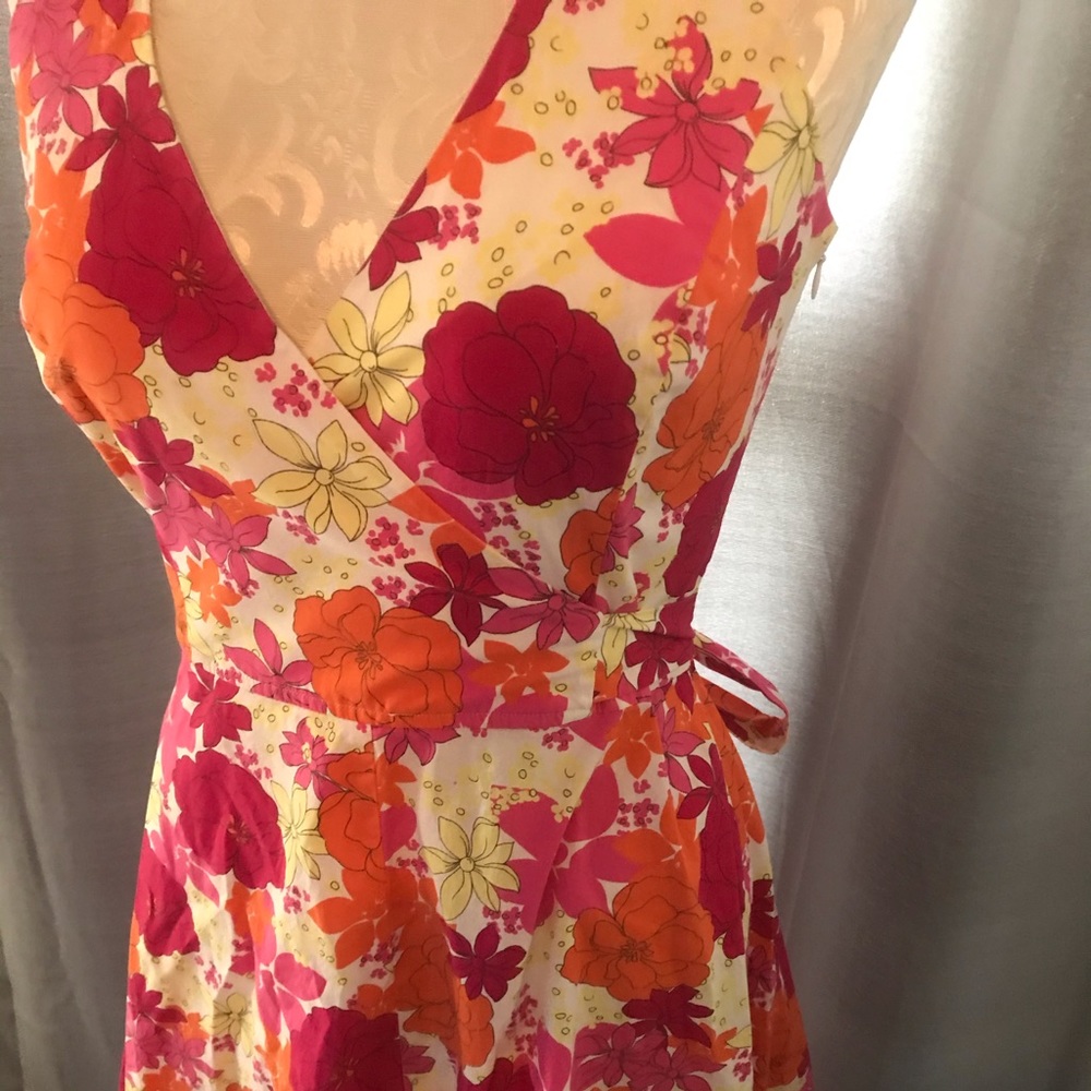 Super cute summer dress by Guess